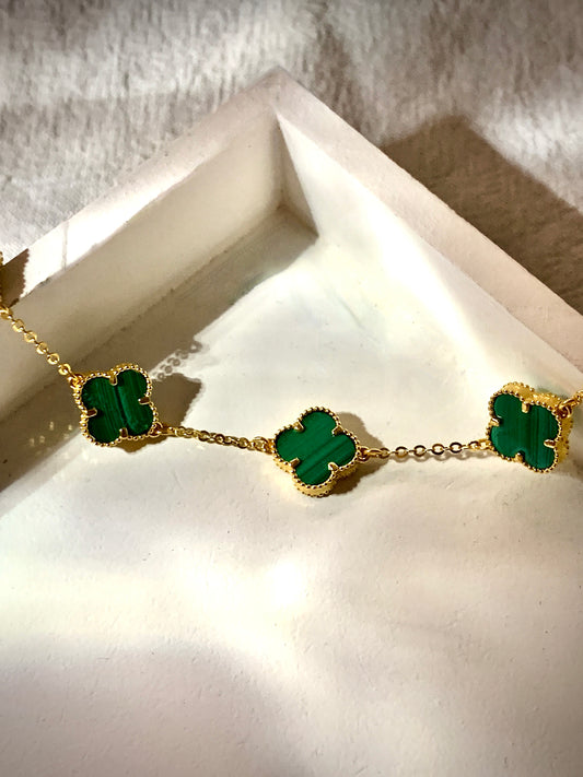 TJ 916 Vintage Clover Bracelet (Green)